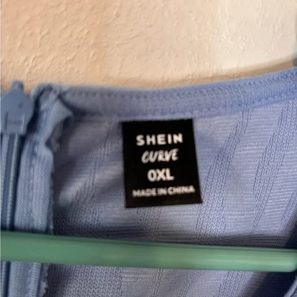 3/$20 SHEIN Blue Calf Length Faux Wrap Short Sleeve Dress - Picture 3 of 4